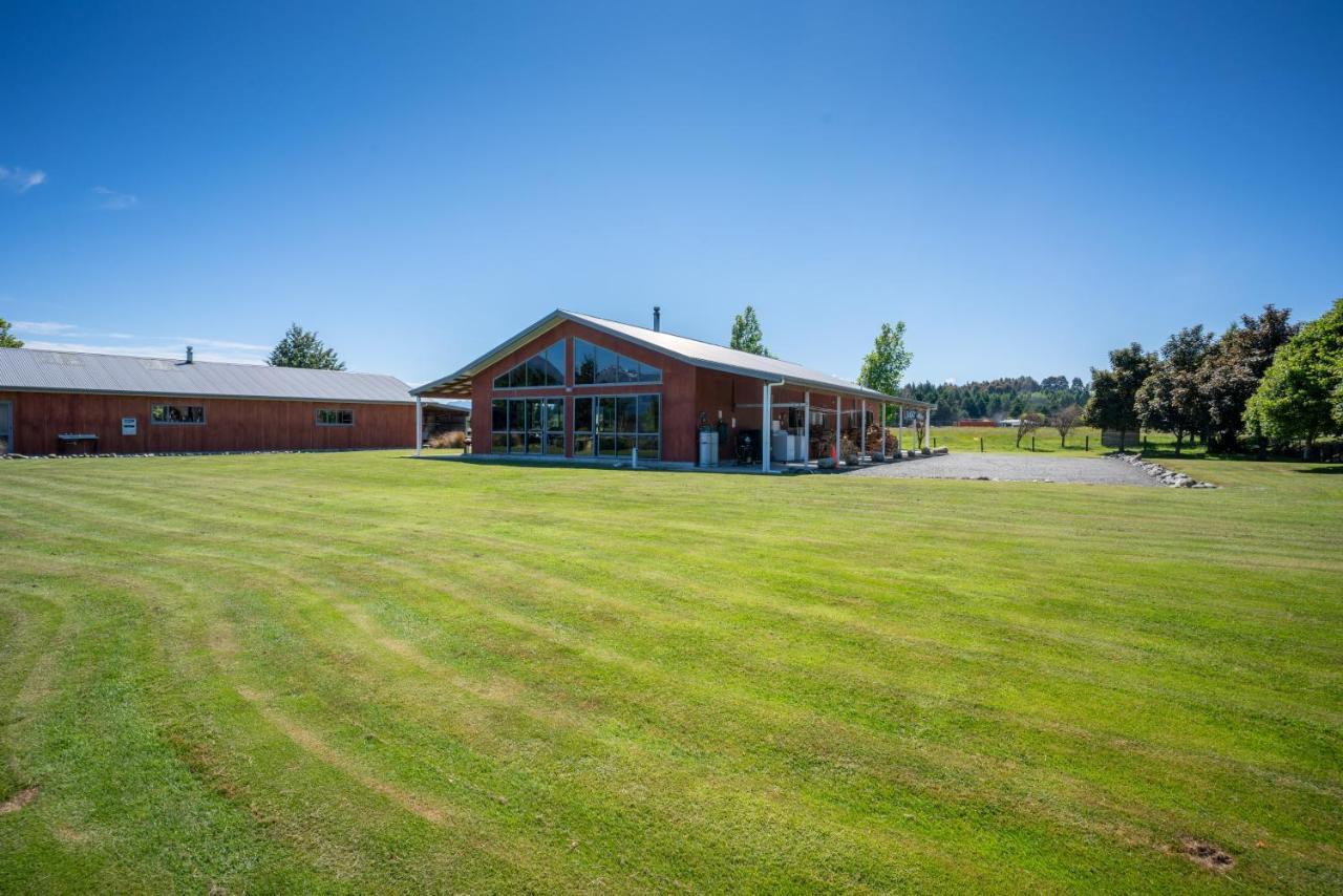 Hostel Bob&Maxines Backpackers Te Anau Exterior foto